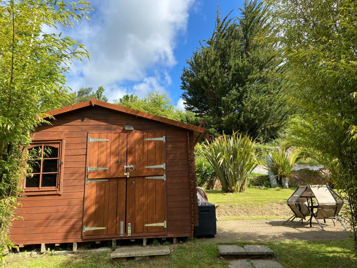 Ralph'S Barn Villa Newport  Eksteriør billede