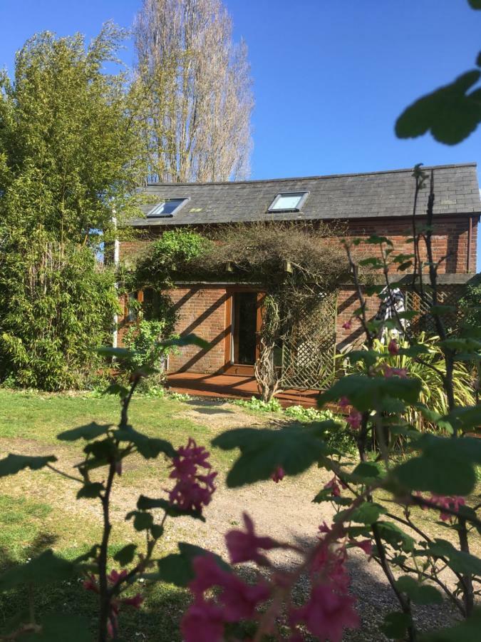 Ralph'S Barn Villa Newport  Eksteriør billede